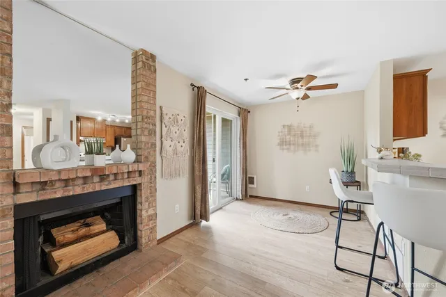 $245,000 | 11527 Highway 99, Unit A105, Everett, WA 98204