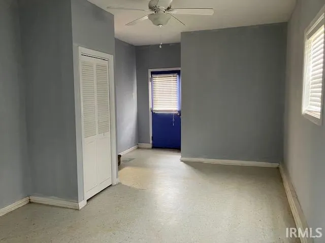 $240,000 | 393 Curtis Drive, Vincennes, IN 47591