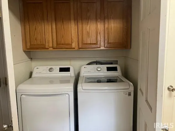 $199,500 | 393 Curtis Drive, Vincennes, IN 47591