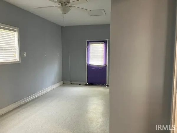 $199,500 | 393 Curtis Drive, Vincennes, IN 47591