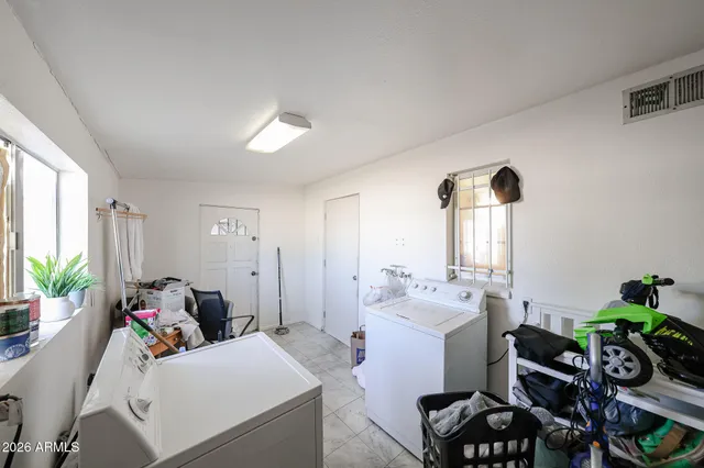 $299,000 | 1109 North 27th Drive, Phoenix, AZ 85009