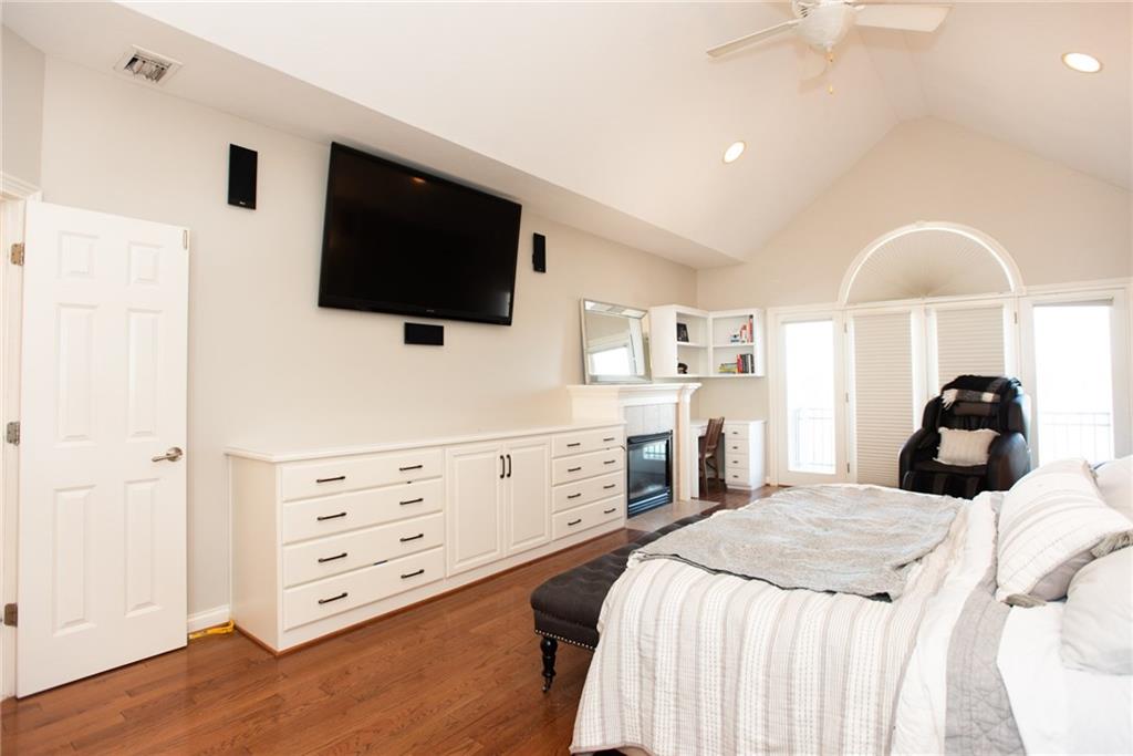 10022 Springstone Road McCordsville, IN 46055 - Photo 17 of 48
