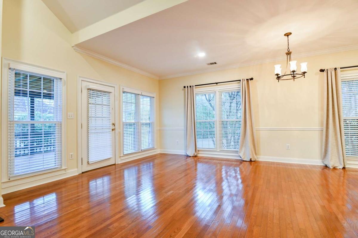 211 Stonecrest Court Athens, GA 30605 - Photo 9 of 28