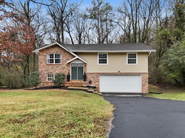 $299,900 | 410 Bardwood Lane, Hixson, TN 37343