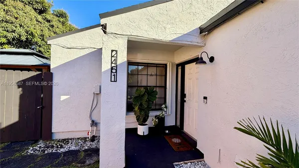 $3,150 | 2451 Southwest 85th Terrace, Unit 2451, Miramar, FL 33025