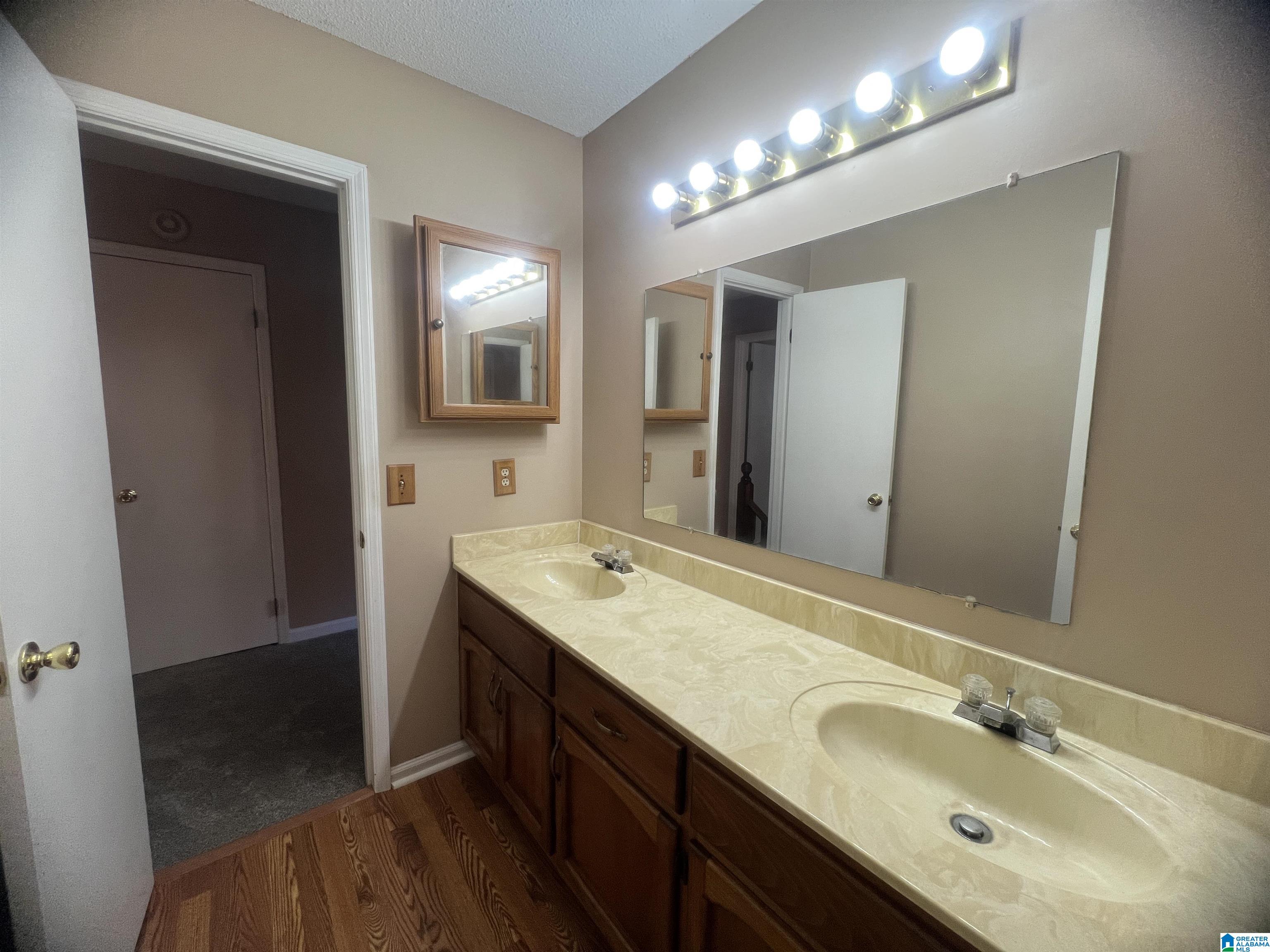 19200 Eastern Valley Road Woodstock, AL 35188 - Photo 10 of 47
