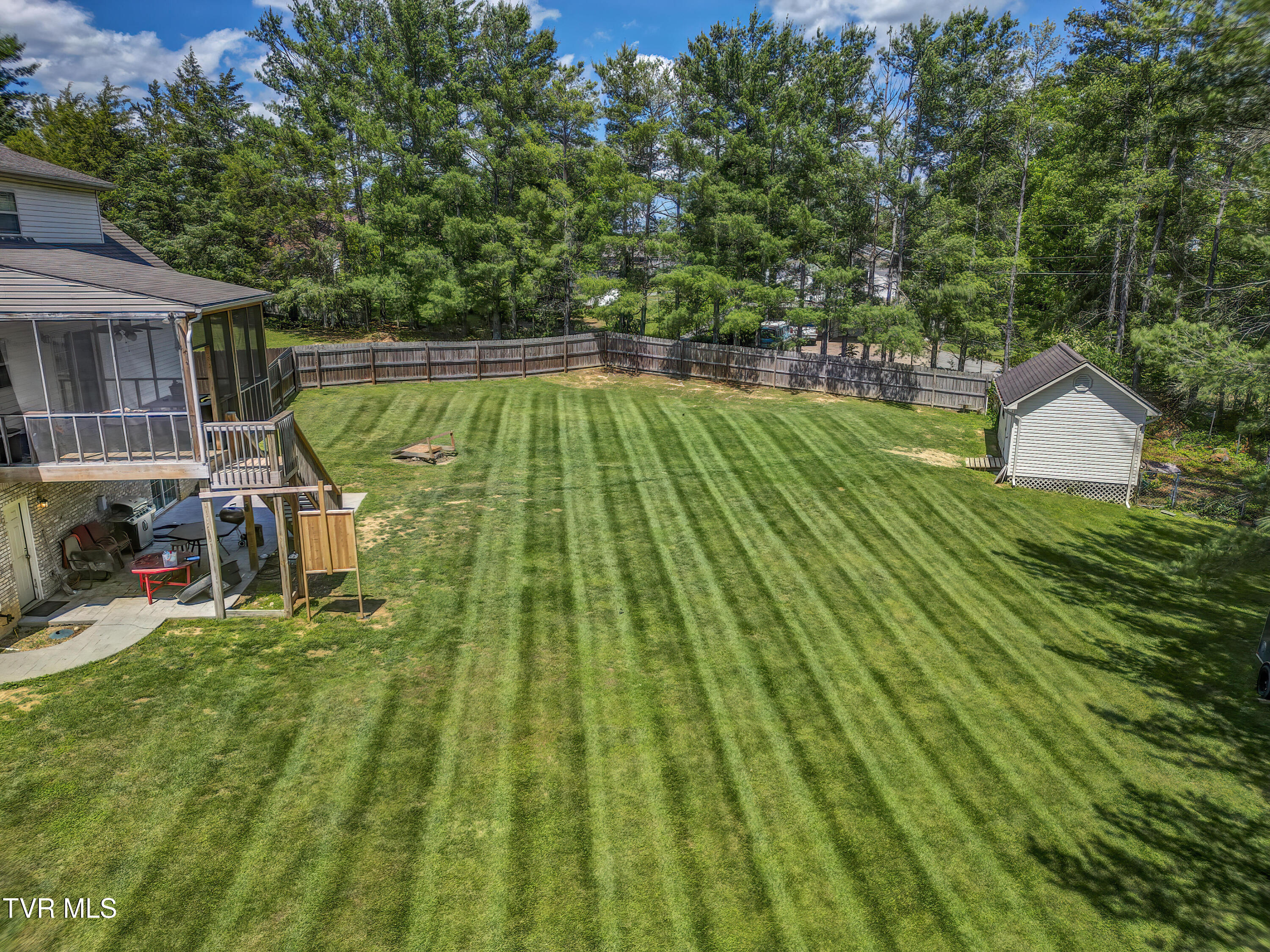 1032 Austin Ridge Court Piney Flats, TN 37686 - Photo 11 of 50 1032 Austin Springs (11)