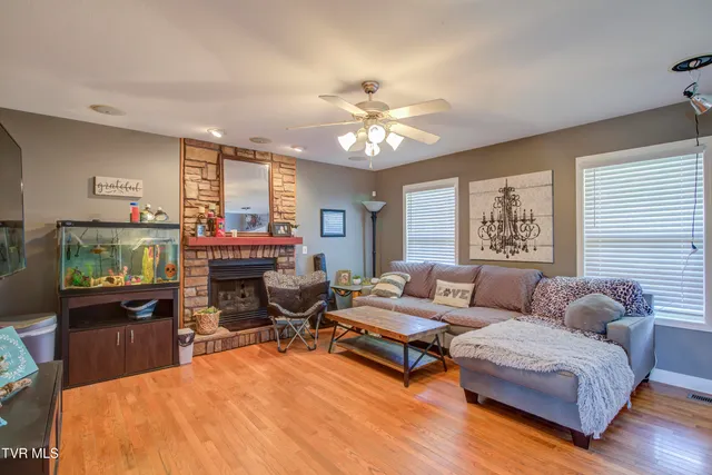 $469,000 | 1032 Austin Ridge Court, Piney Flats, TN 37686