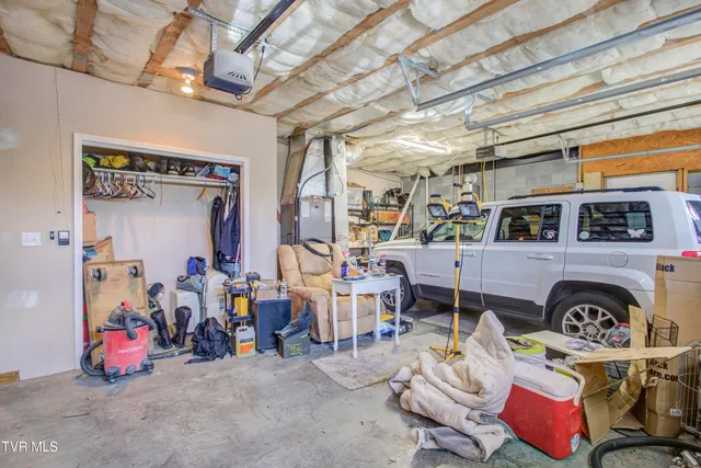 $469,000 | 1032 Austin Ridge Court, Piney Flats, TN 37686