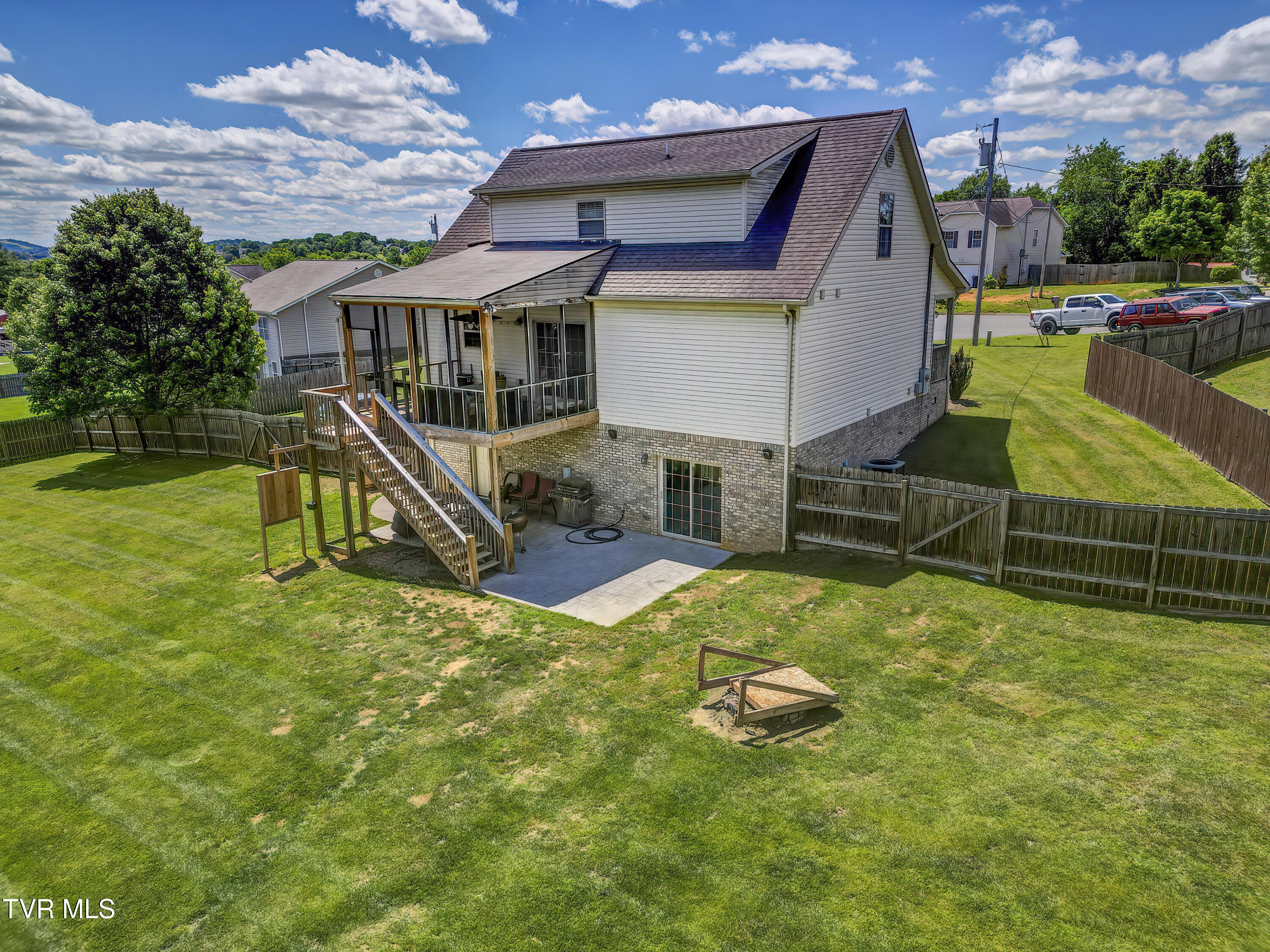 1032 Austin Ridge Court Piney Flats, TN 37686 - Photo 10 of 50 1032 Austin Springs (10)
