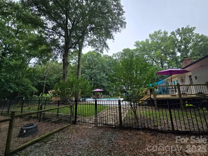 $1,000,000 | 205 Dornoch Drive, Weddington, NC 28104