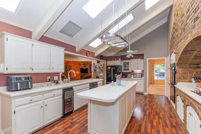 $590,000 | 6515 Roxton Drive, Amarillo, TX 79109