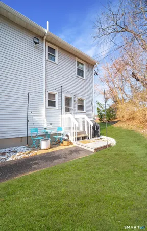 $165,000 | 71 Arthur Street, Unit 1, Torrington, CT 06790