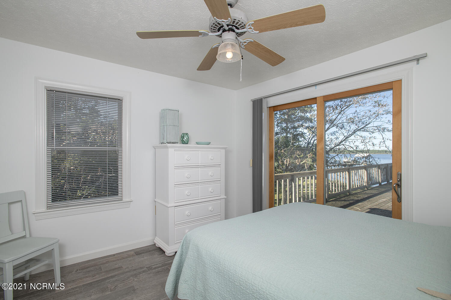 188 Thurman Road Beaufort, NC 28516 - Photo 15 of 45 188 Thurman Road 004