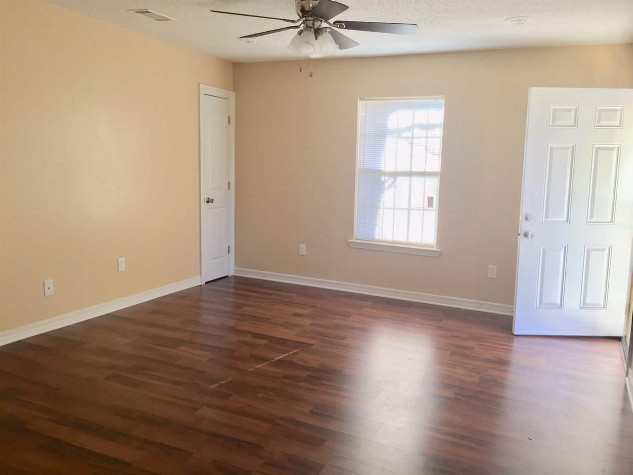 233 South Williams Avenue Mobile, AL 36610 - Photo 4 of 18