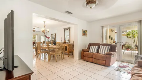 $689,999 | 1032 Northeast 4th Ct., Hallandale Beach, FL 33009