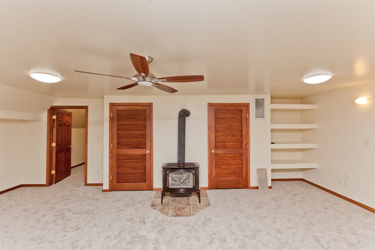 300 South Redlands Road Grand Junction, CO 81507 - Photo 23 of 42 Gallery Image 23