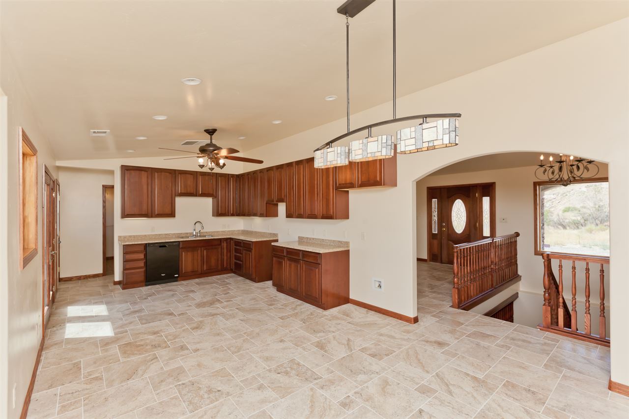 300 South Redlands Road Grand Junction, CO 81507 - Photo 6 of 42 Gallery Image 6