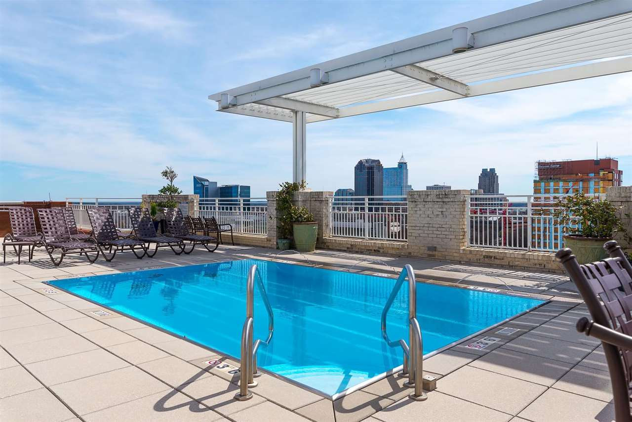 400 West North Street, Unit 628 Raleigh, NC 27603 - Photo 19 of 29 Rooftop Pool at West Condos