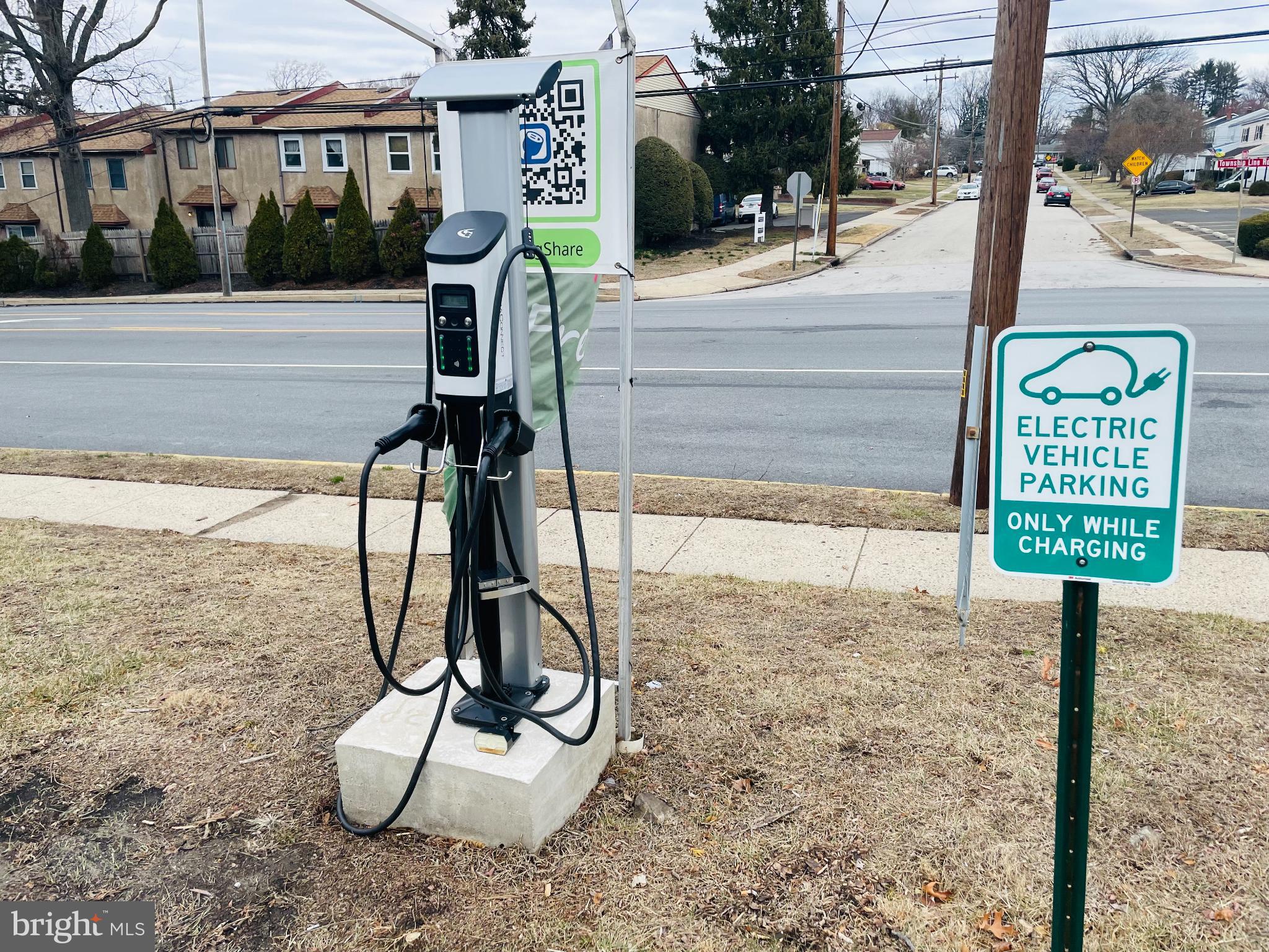 46 Township Line Road, Unit 215 Elkins Park, PA 19027 - Photo 12 of 17 a view of a bench in a patio