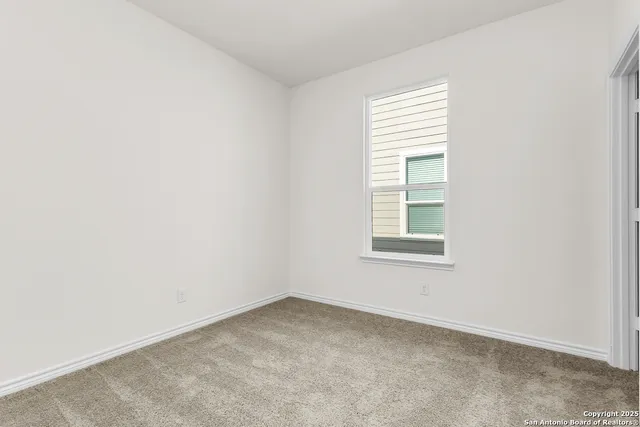 $232,873 | 12927 Bone Dry Lane, Von Ormy, TX 78073