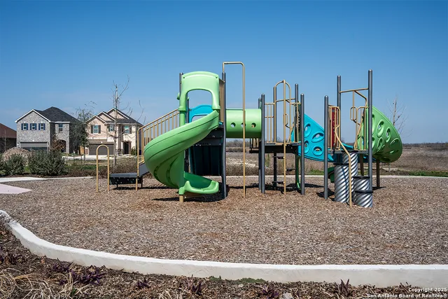 $237,873 | 12927 Bone Dry Lane, Von Ormy, TX 78073