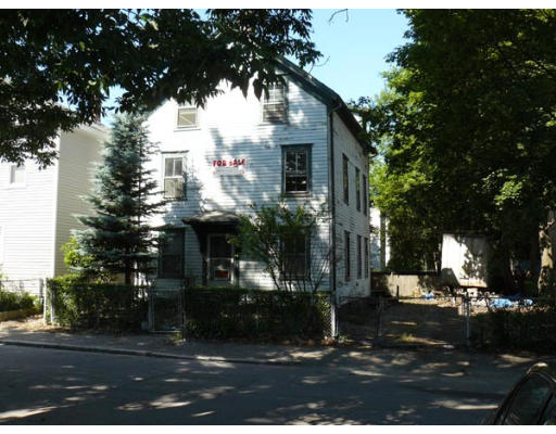 20 Washburn Street Worcester, MA 01610 - Photo 4 of 4