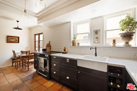 $1,799,000 | 1781 South Garth Avenue, Los Angeles, CA 90035