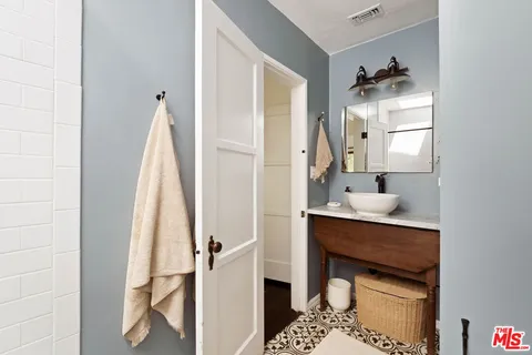 $1,799,000 | 1781 South Garth Avenue, Los Angeles, CA 90035