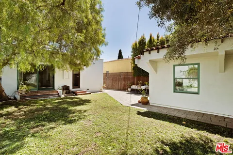 $1,799,000 | 1781 South Garth Avenue, Los Angeles, CA 90035