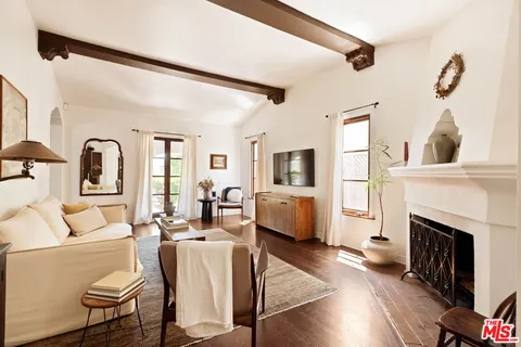 $1,799,000 | 1781 South Garth Avenue, Los Angeles, CA 90035