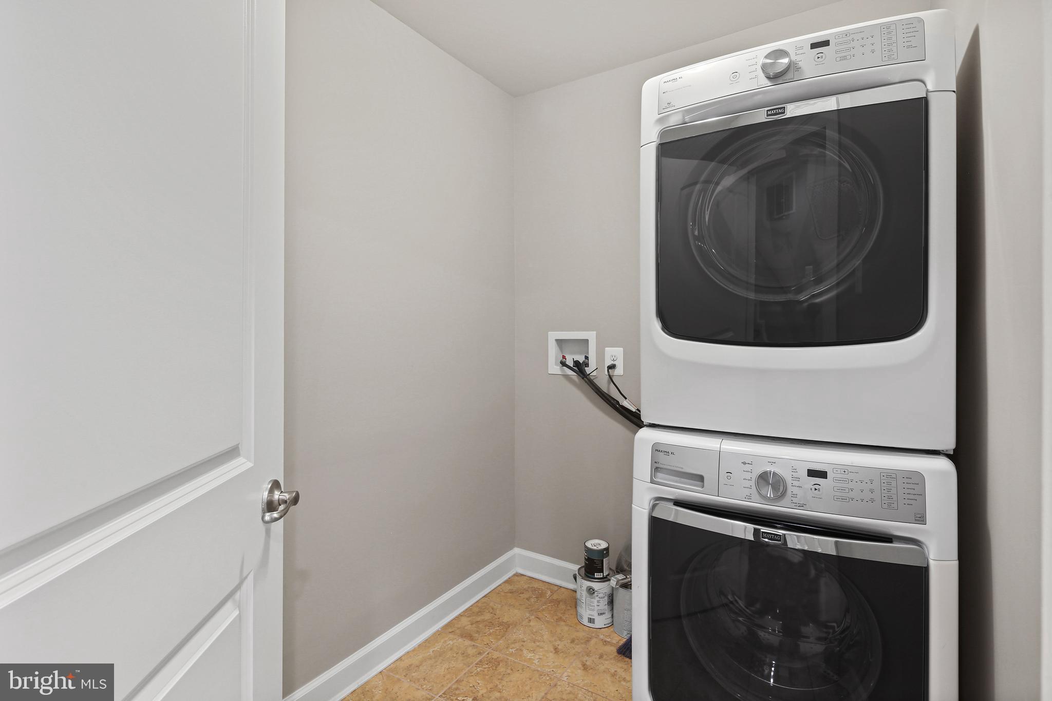 3553 Katherine Way Frederick, MD 21704 - Photo 29 of 34 a utility room with dryer and washer