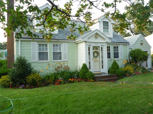 100 Bay State Road Arlington, MA 02474 - Photo 1 of 19 Gallery Image 1