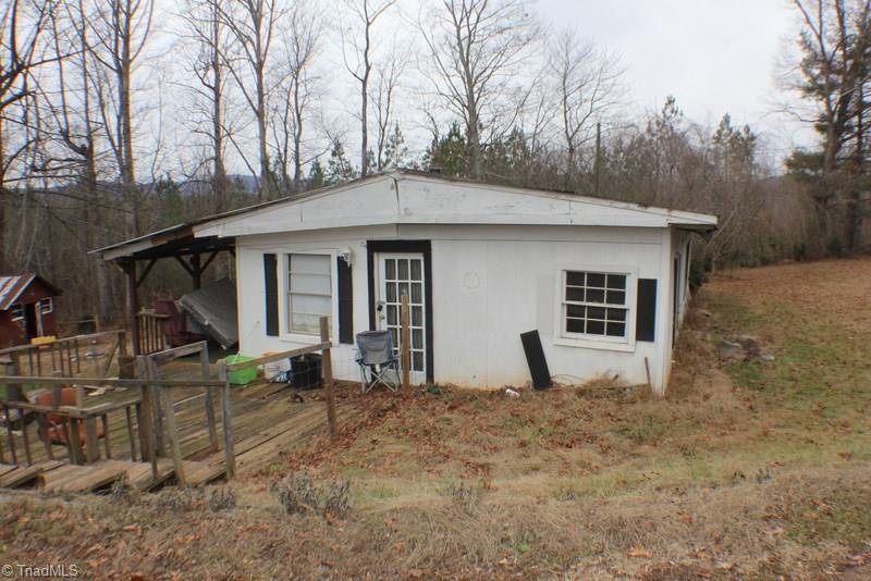 5453 Haystack Road Dobson, NC 27017 - Photo 3 of 22 Gallery Image 3