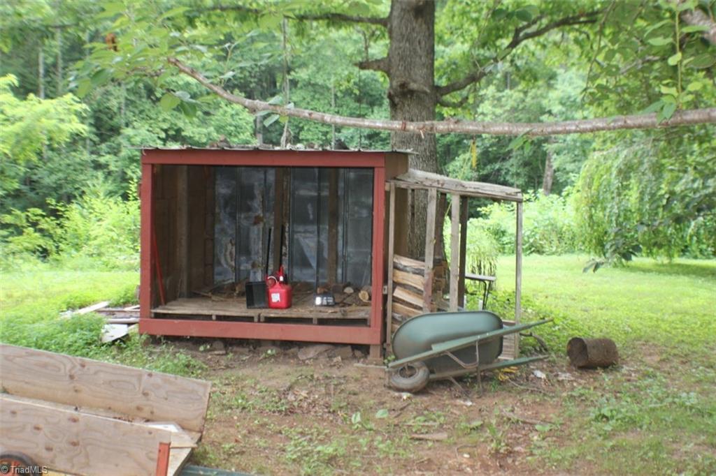 5453 Haystack Road Dobson, NC 27017 - Photo 21 of 22 Gallery Image 21