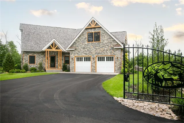 $10,000,000 | 27 Adventure Way, Richmond, RI 02898