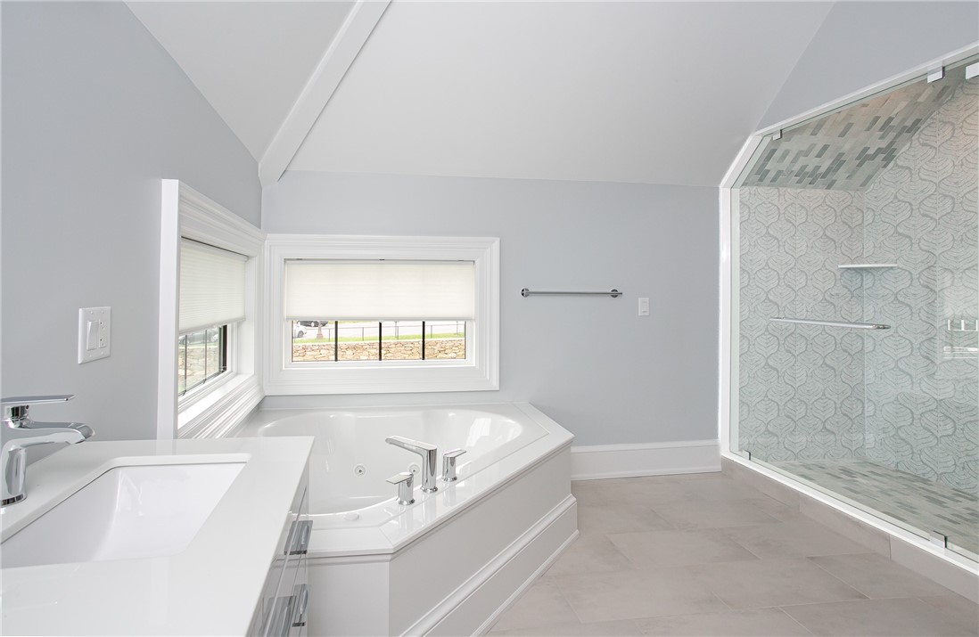 27 Adventure Way Richmond, RI 02898 - Photo 6 of 21