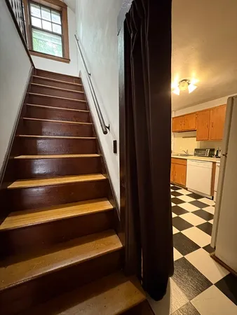 a view of entryway