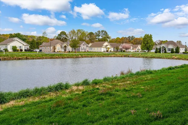 $244,900 | 4702 Summer Brook Lane, Unit G, Milford, DE 19963