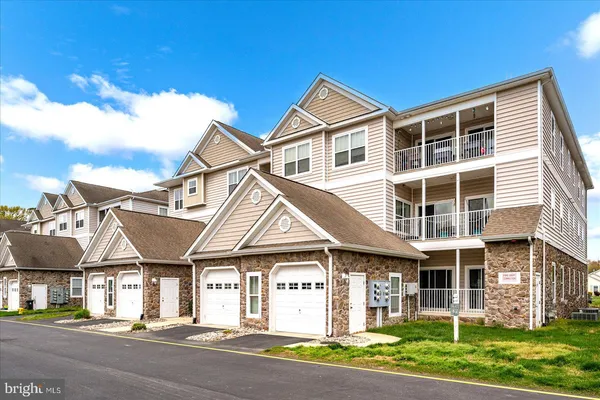 $244,900 | 4702 Summer Brook Lane, Unit G, Milford, DE 19963