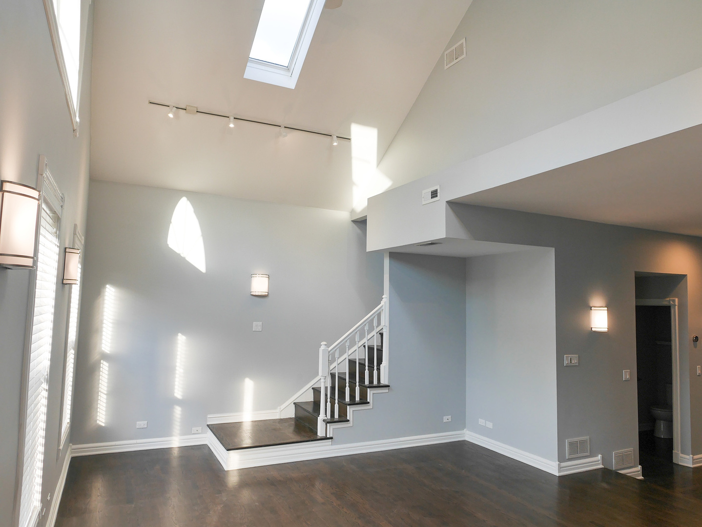2107 West Ohio Street, Unit 2 Chicago, IL 60612 - Photo 9 of 24