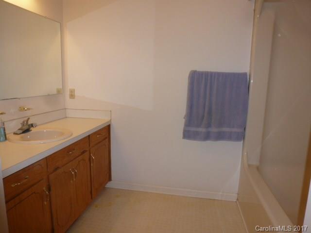 2324 Ross Cauthen Road Lancaster, SC 29720 - Photo 6 of 17 Gallery Image 6