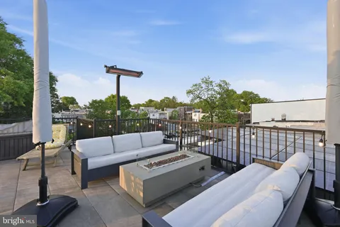 $1,099,000 | 445 Kenyon Street Northwest, Washington, DC 20010