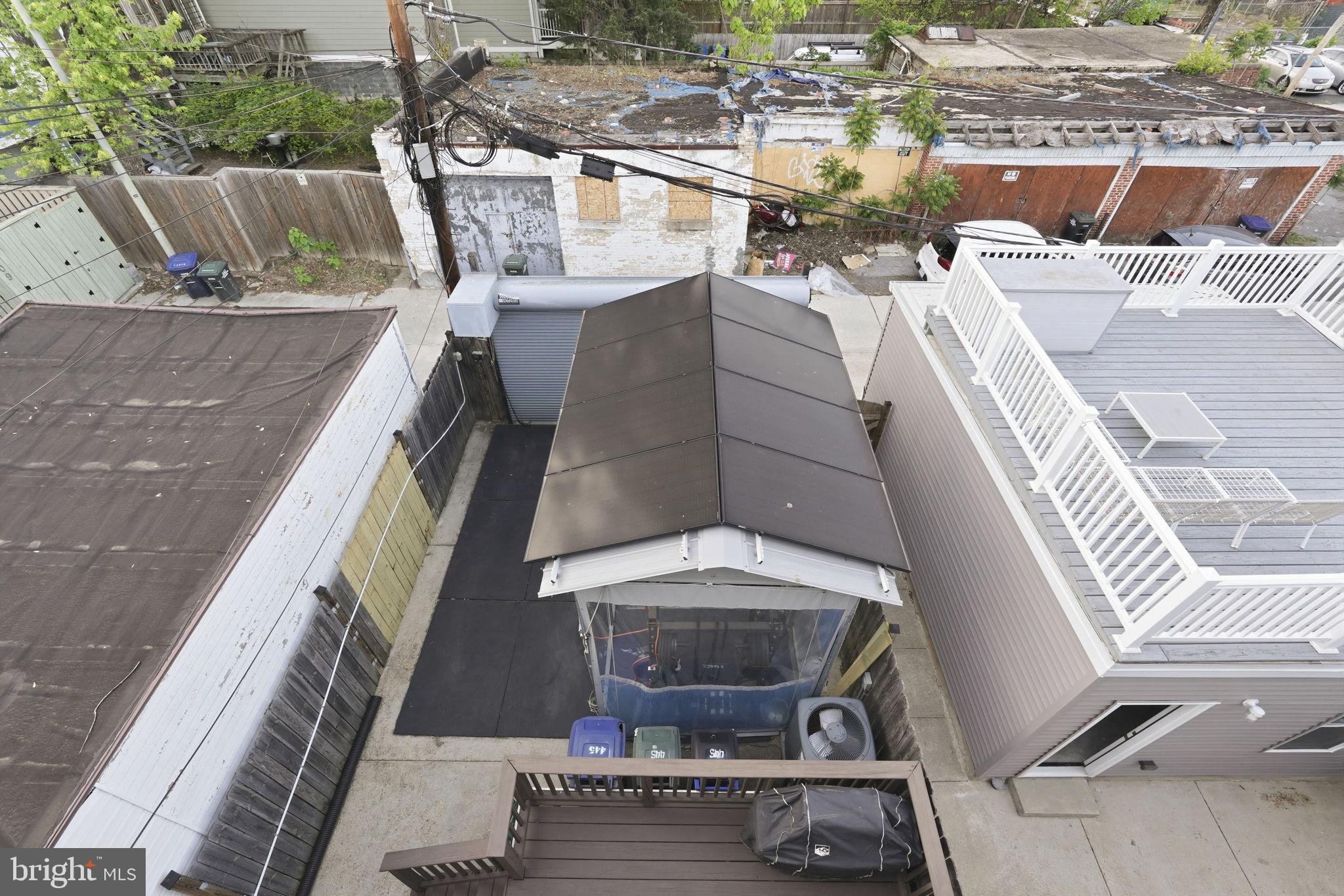 445 Kenyon Street Northwest Washington, DC 20010 - Photo 33 of 39