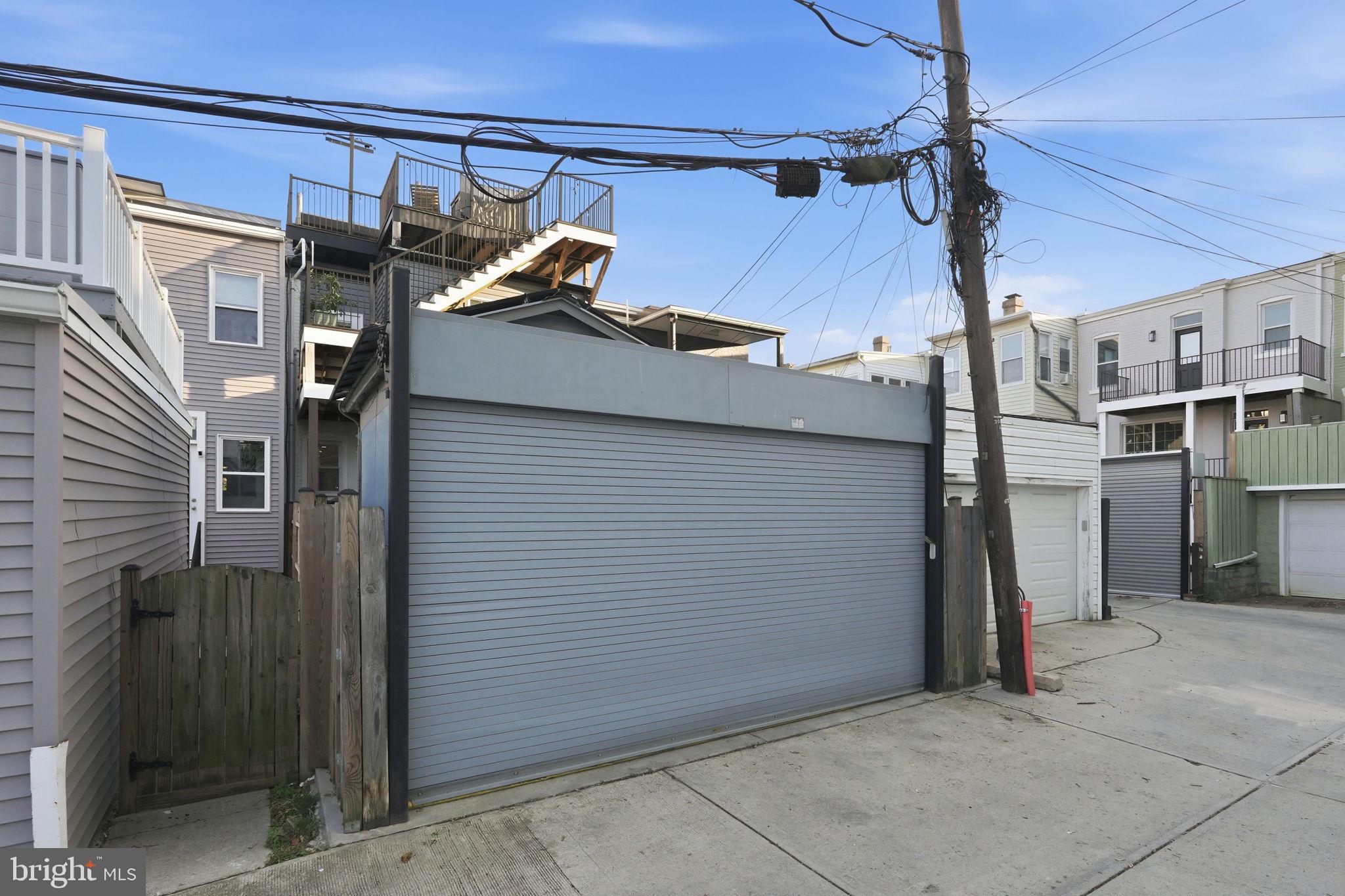 445 Kenyon Street Northwest Washington, DC 20010 - Photo 36 of 39