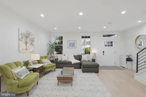 $1,099,000 | 445 Kenyon Street Northwest, Washington, DC 20010