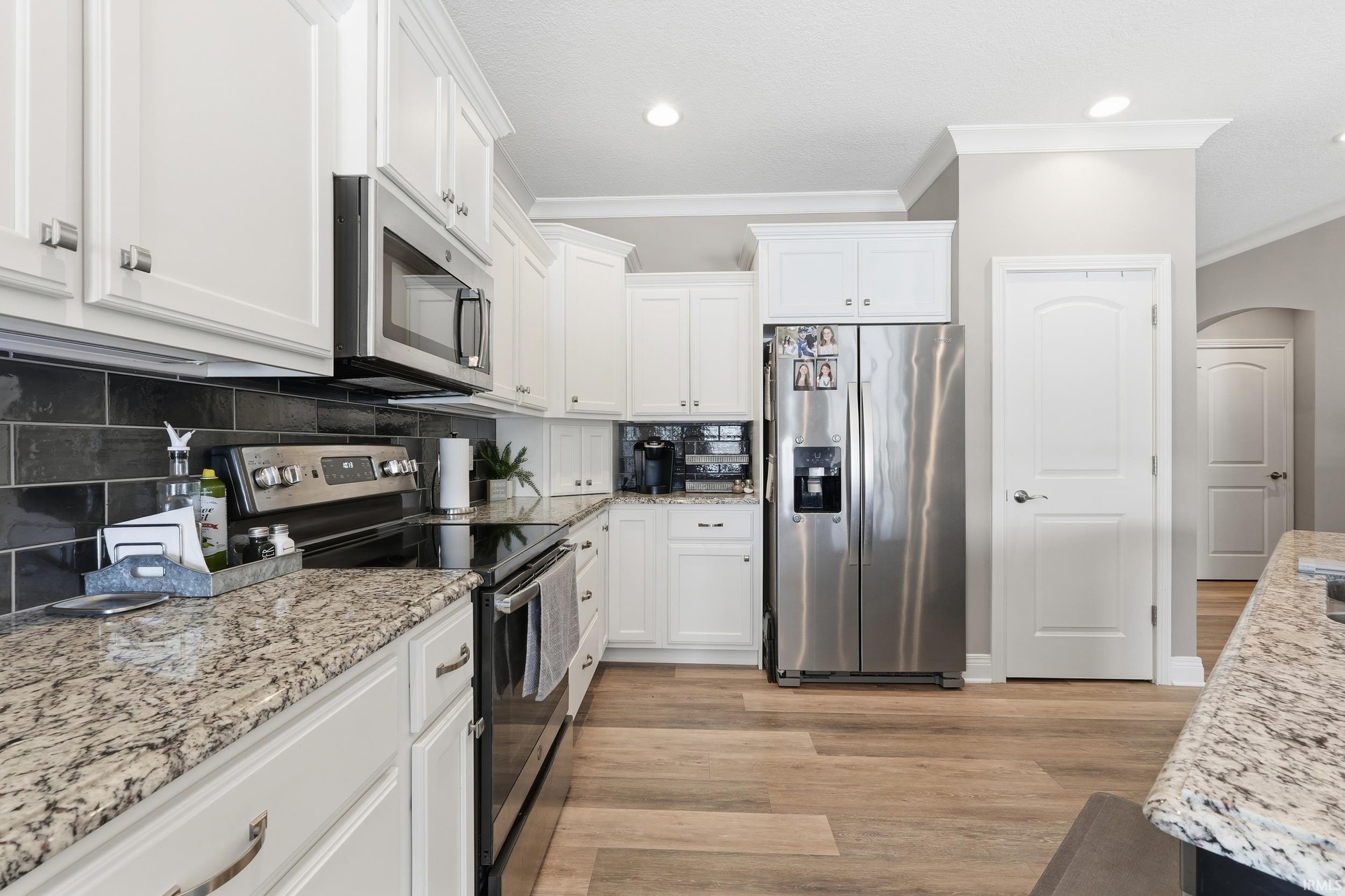 955 Owls Point Fort Wayne, IN 46825 - Photo 16 of 31