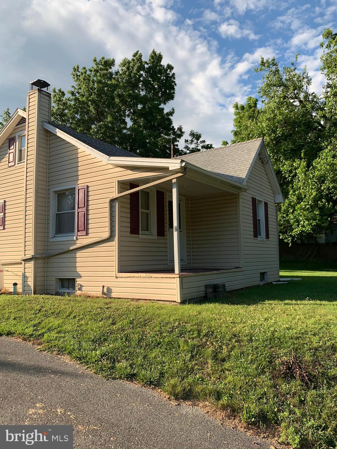 7 Burgners Mill Road Carlisle, PA 17015 - Photo 2 of 21