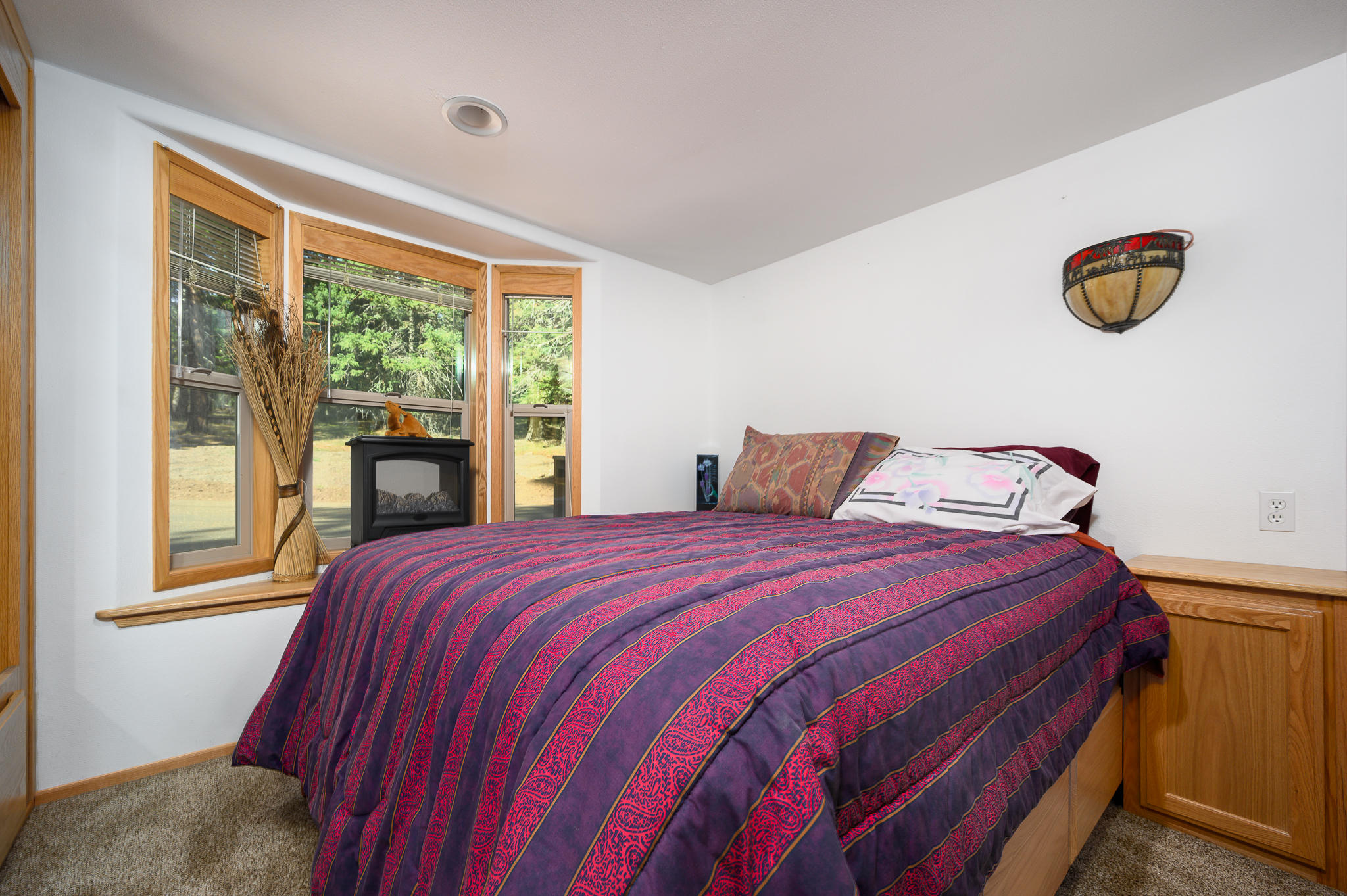 7900 Hyatt Prairie Road, Unit 12 Ashland, OR 97520 - Photo 8 of 31 7900 Hyatt-9