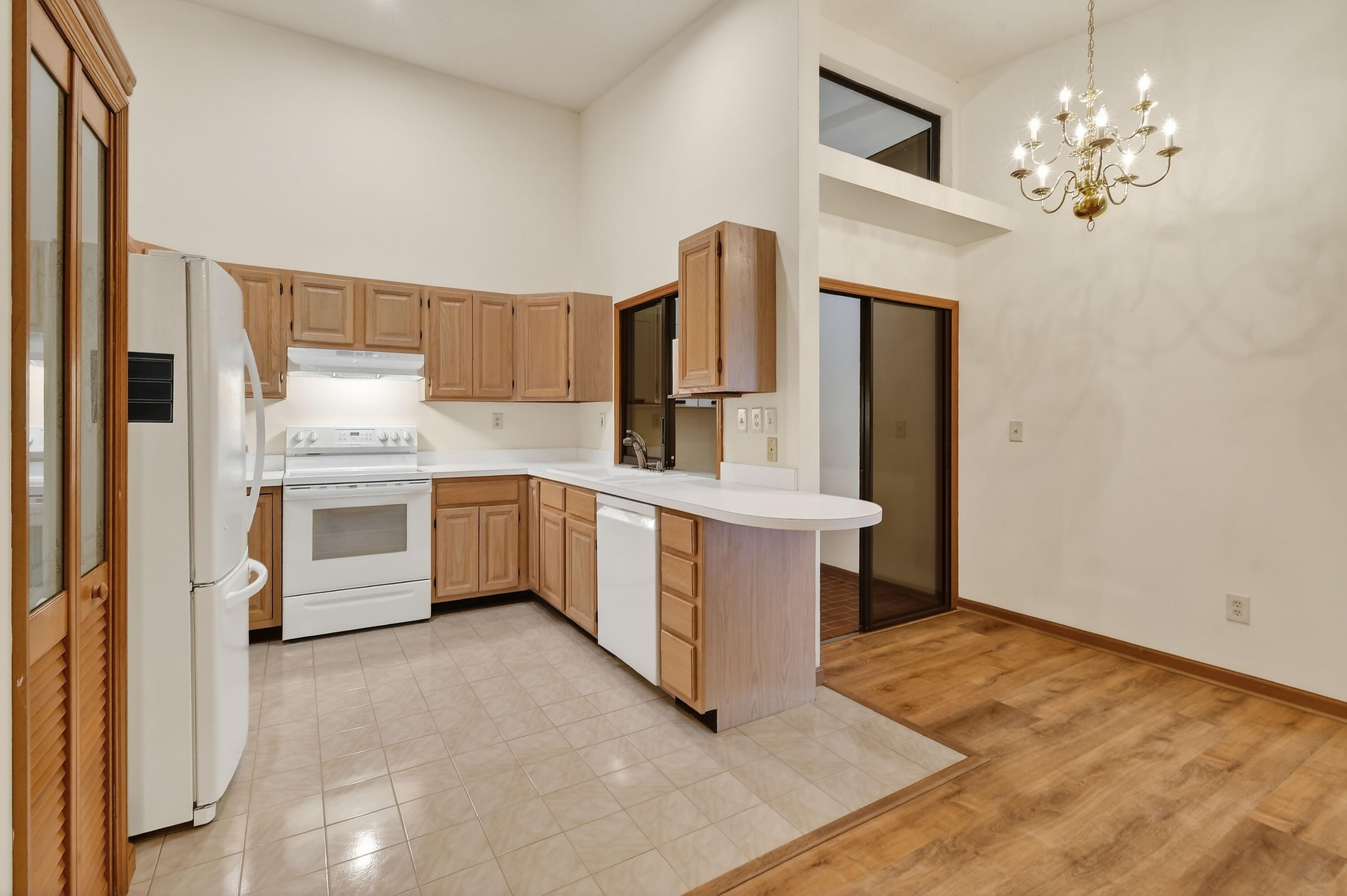 6016 Pompano Street Jupiter, FL 33458 - Photo 13 of 45 6016PompanoSt(15) - Copy